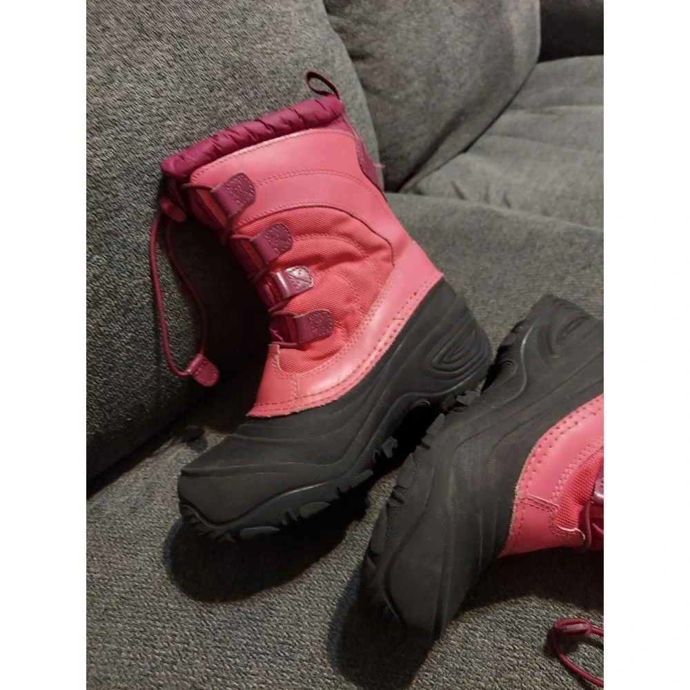 The North Face Youth Alpenglow IV Bungee Lace Waterproof Boots Size 2 Snow